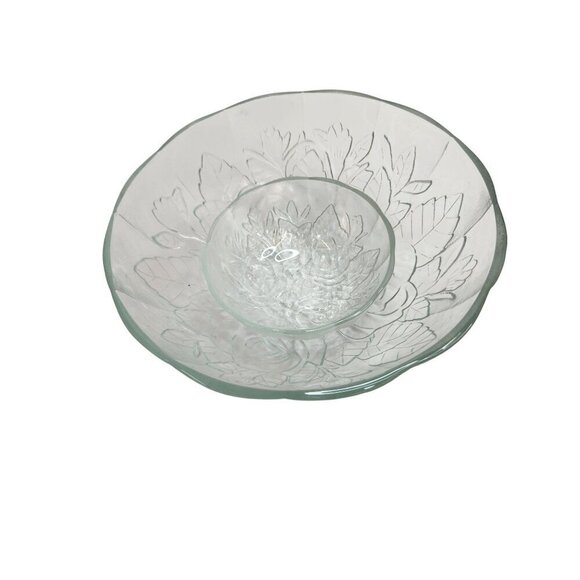 Vintage Glass Rose Pattern Chip and Dip Bowl Set Rose Embossed 9” Serving Bowl - Picture 9 of 11